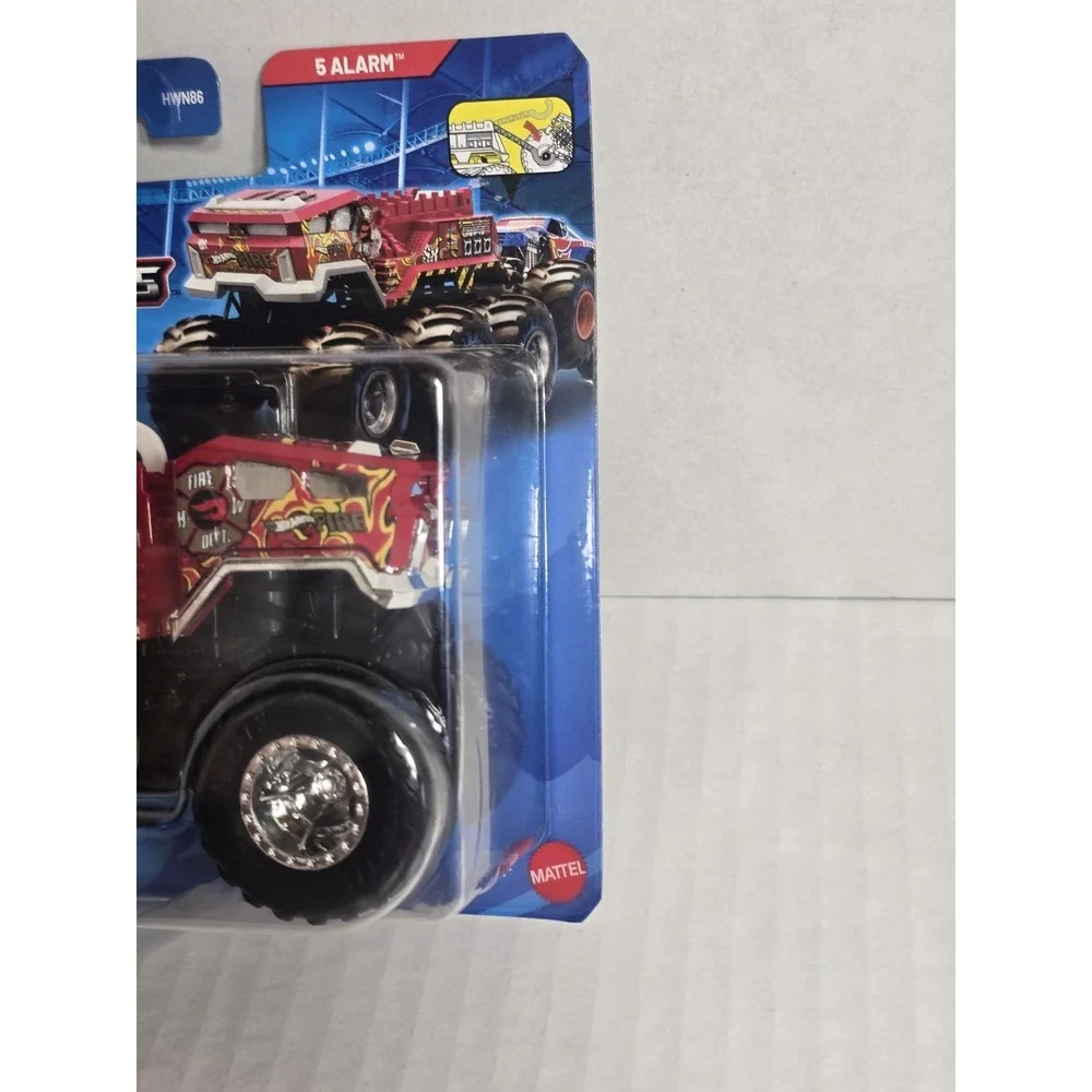 NEW 2026 Hot Wheels Bone Shaker Big Rig Monster Truck 1:64‎ scale diecast